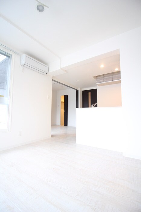 物件内観写真6　(居室)