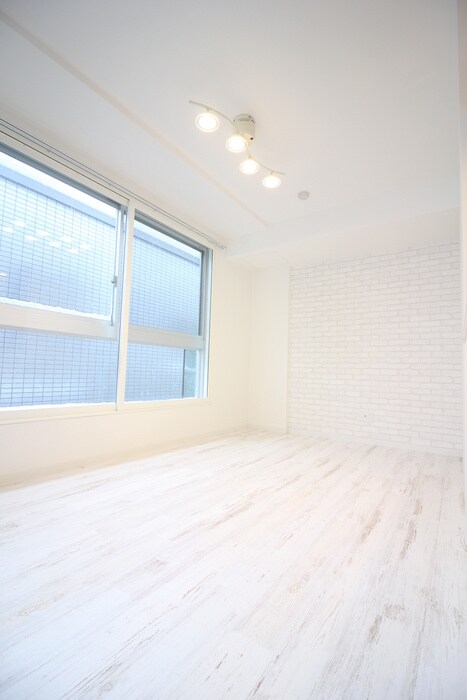 物件内観写真6　(居室)