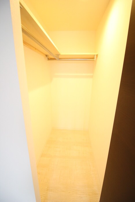 物件内観写真8　(収納)