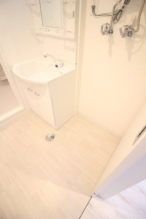 物件内観写真11　(洗濯機置場)