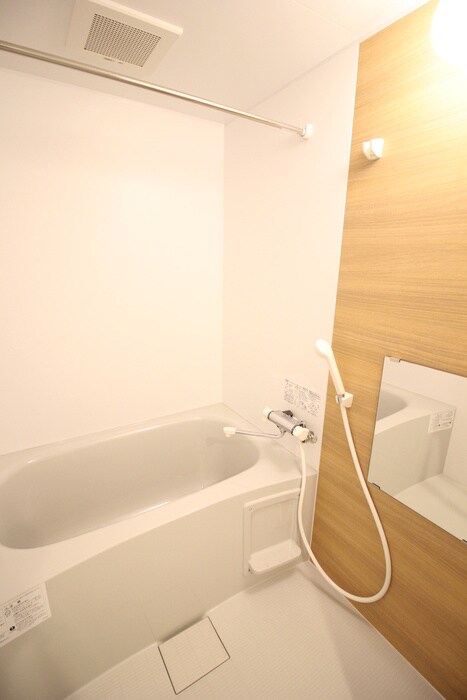 物件内観写真12　(バス／シャワールーム等)