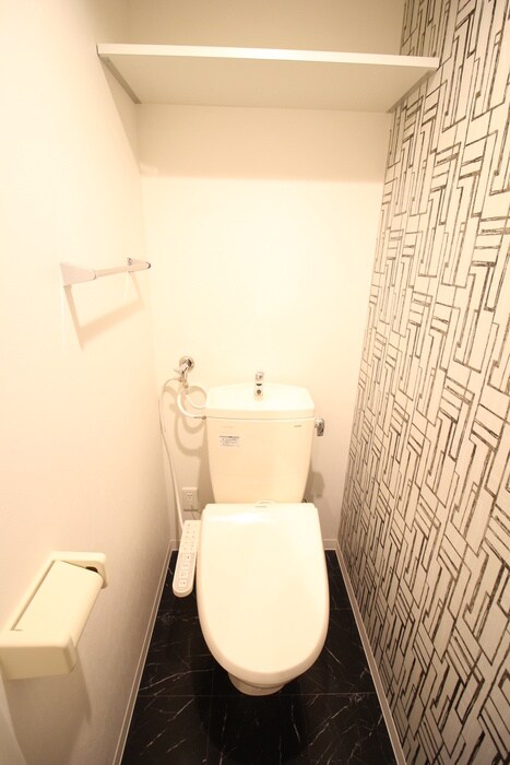 物件内観写真13　(トイレ)