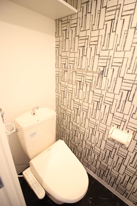 物件内観写真13　(トイレ)