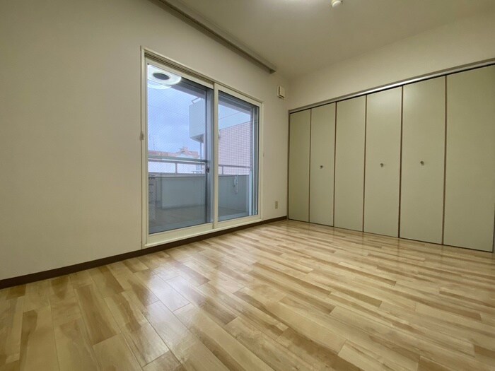 物件内観写真6　(居室)