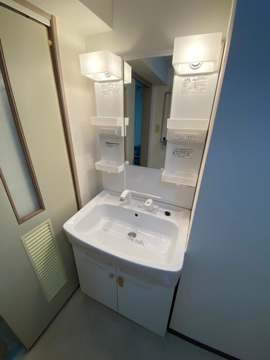 物件内観写真13　(洗面)