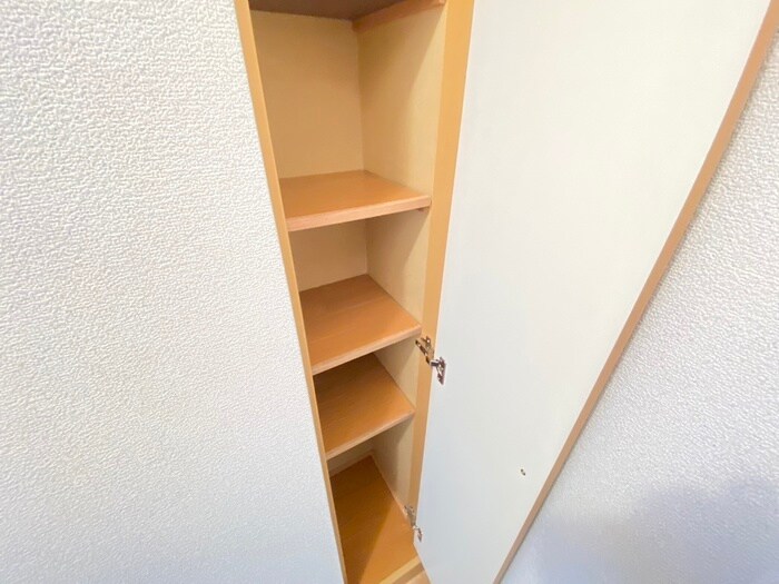 物件内観写真13　(靴箱)