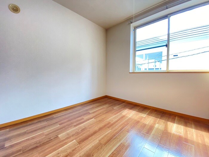 物件内観写真17　(居室)