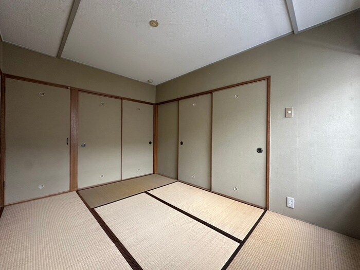 物件内観写真12　(居室)