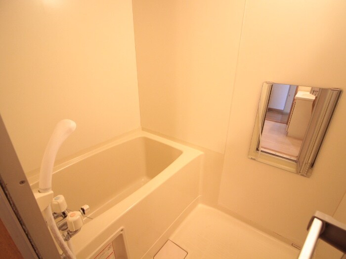 物件内観写真11　(バス／シャワールーム等)