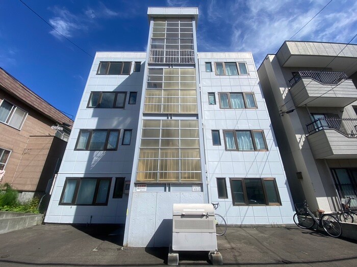 物件外観写真3　(外観写真)