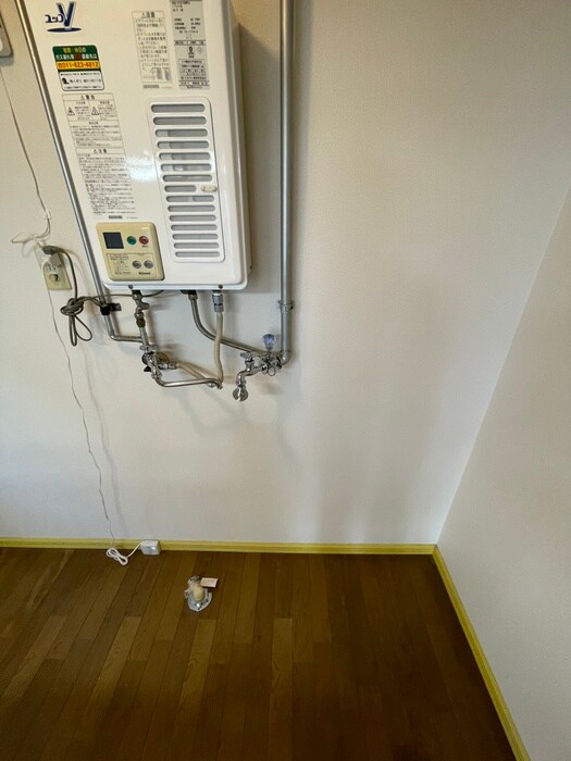 物件内観写真17　(洗濯機置場)