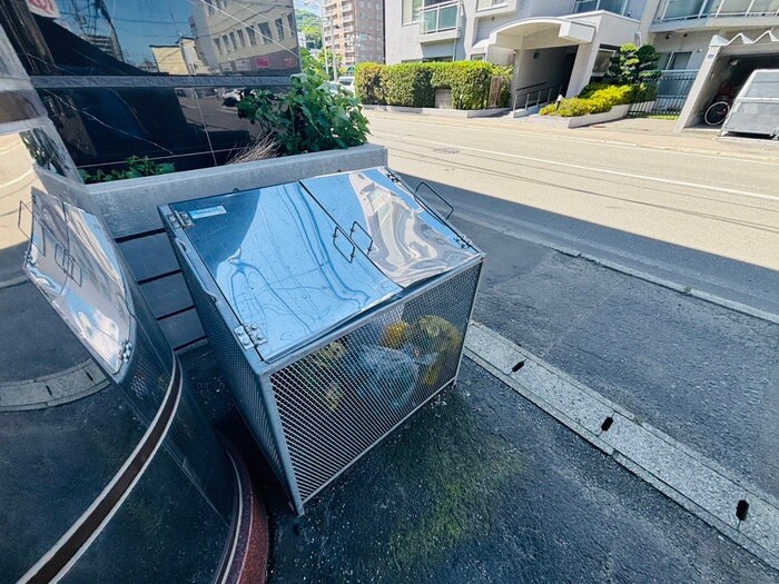 物件外観写真6　(建物設備)