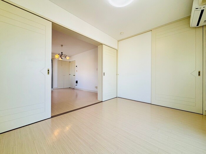 物件内観写真14　(居室)