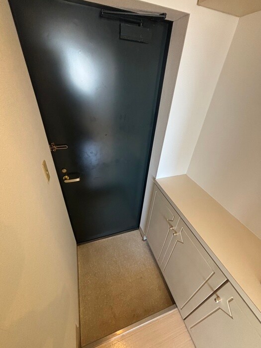 物件内観写真20　(玄関)