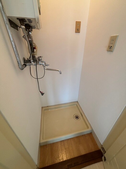 物件内観写真22　(洗濯機置場)