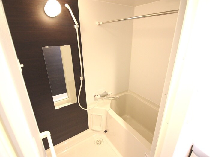 物件内観写真12　(バス／シャワールーム等)