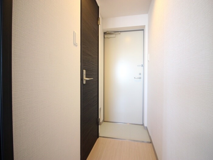 物件内観写真22　(玄関)