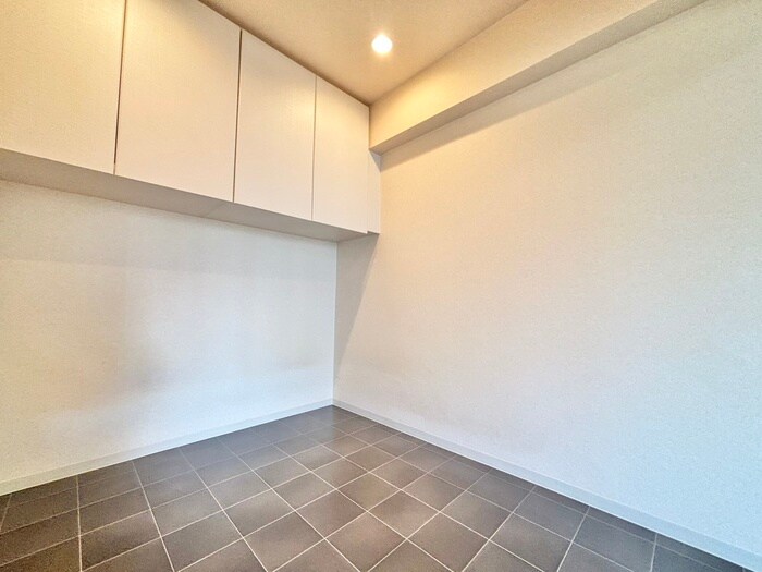 物件内観写真13　(居室)