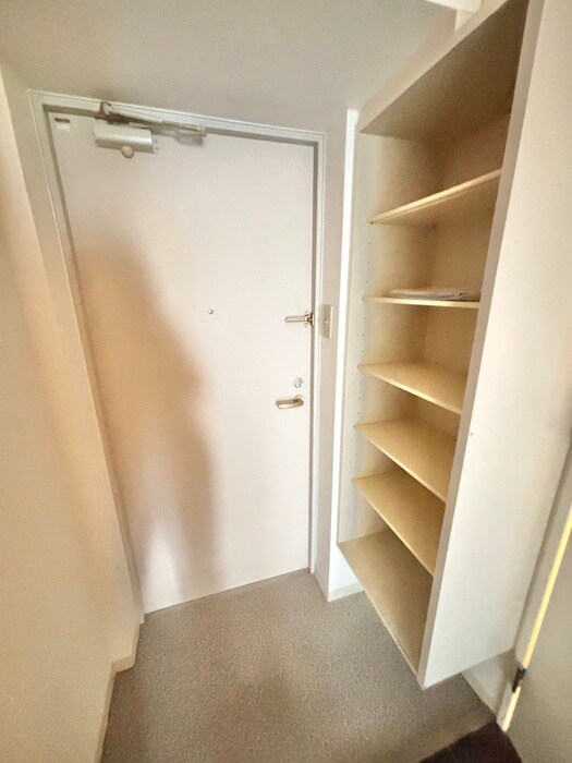 物件内観写真20　(玄関)