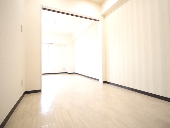 物件内観写真21　(居室)