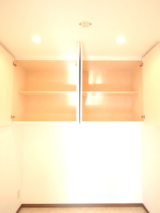 物件内観写真21　(収納)