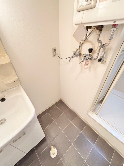 物件内観写真22　(洗濯機置場)