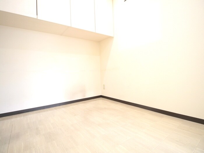 物件内観写真22　(居室)