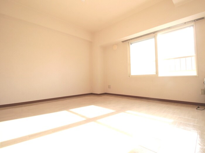 物件内観写真22　(居室)