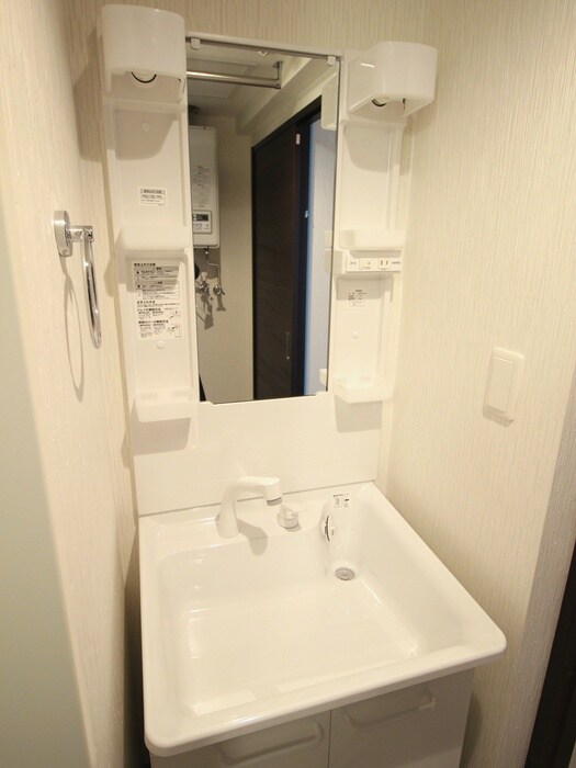 物件内観写真12　(洗面)