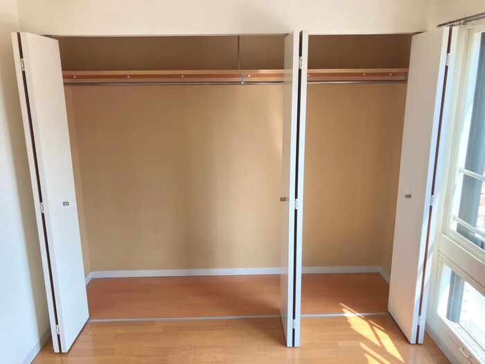 物件内観写真16　(収納)