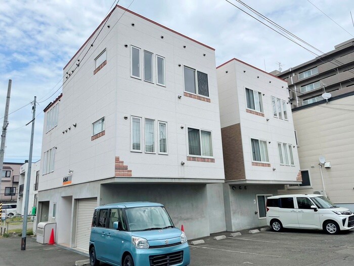 物件外観写真1　(外観写真)