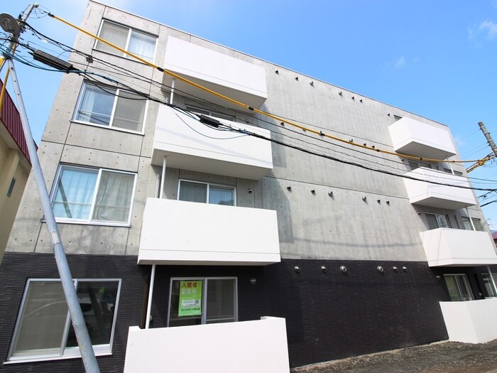 物件外観写真6　(外観写真)