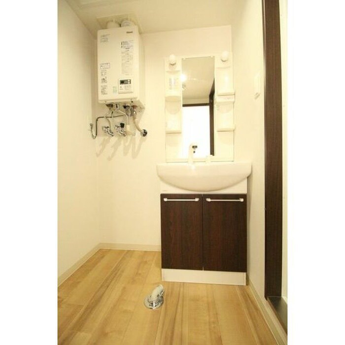 物件内観写真11　(洗面)