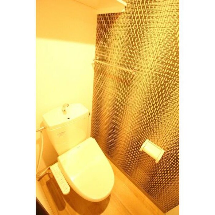 物件内観写真13　(トイレ)