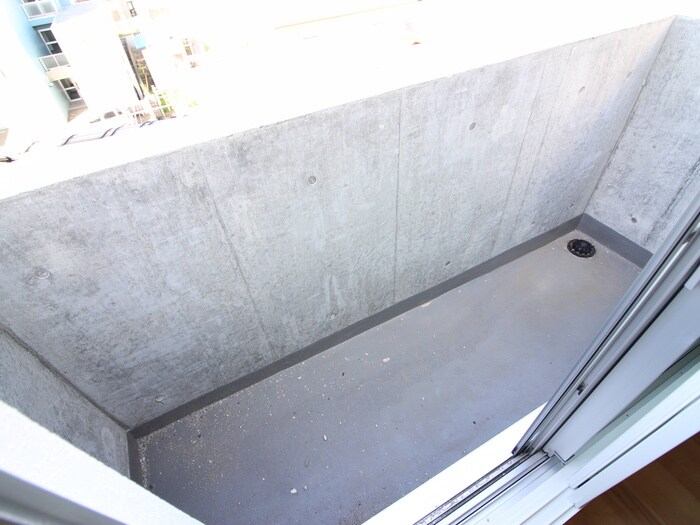 物件内観写真16　(ベランダ・バルコニー)