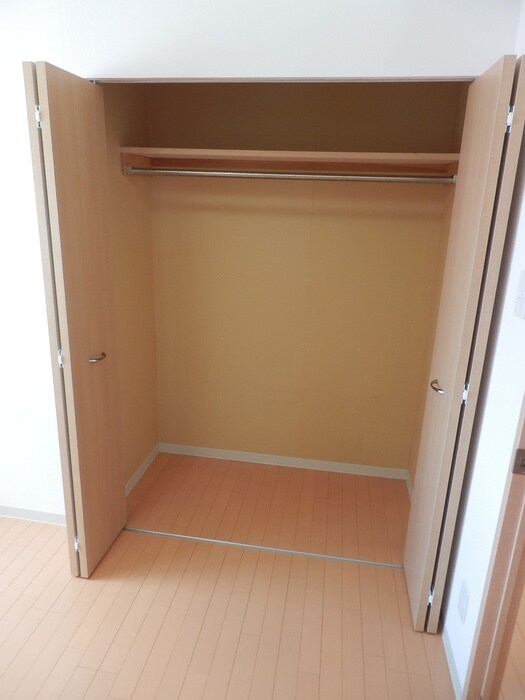 物件内観写真10　(収納)