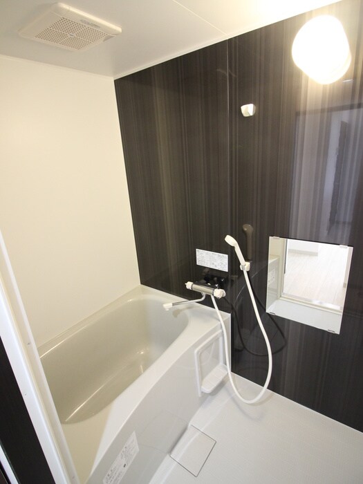 物件内観写真13　(バス／シャワールーム等)