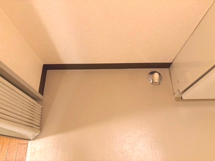 物件内観写真17　(洗濯機置場)