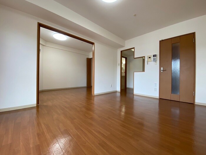 物件内観写真9　(居室)