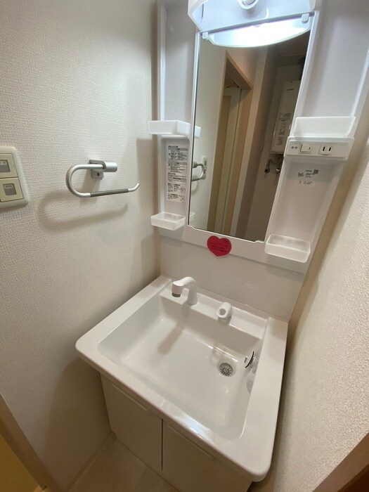 物件内観写真14　(洗面)