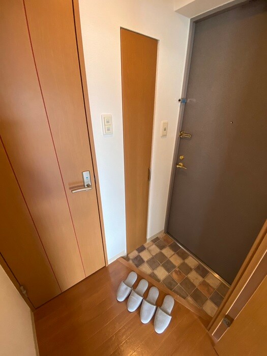 物件内観写真15　(玄関)