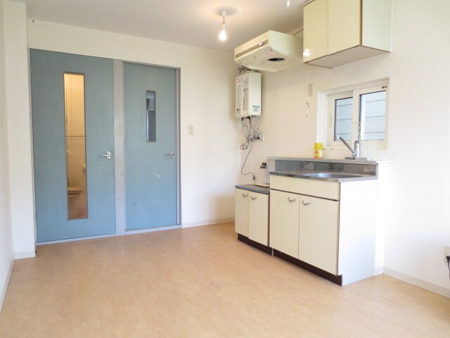 物件内観写真8　(居室)