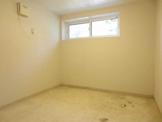 物件内観写真14　(居室)