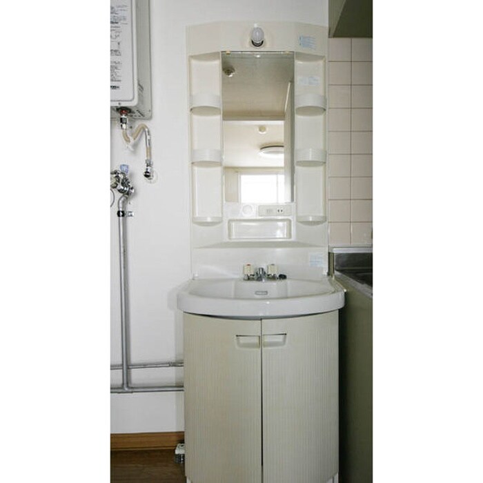 物件内観写真12　(洗面)