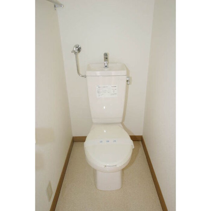 物件内観写真14　(トイレ)