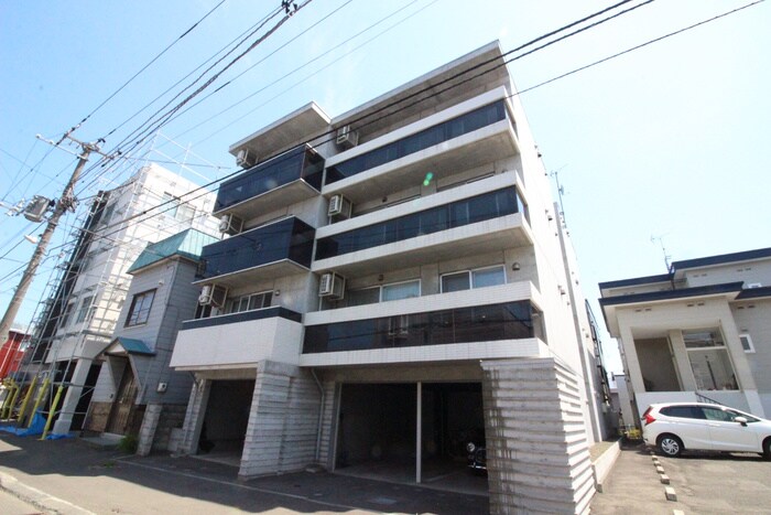 物件外観写真2　(外観写真)