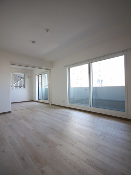 物件内観写真19　(居室)