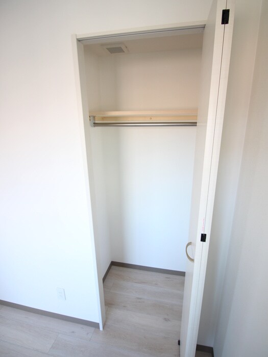 物件内観写真22　(収納)