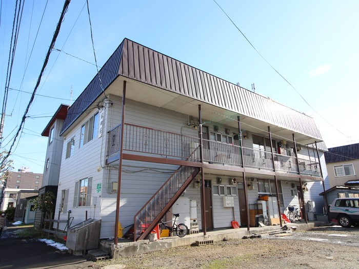 物件外観写真4　(外観写真)