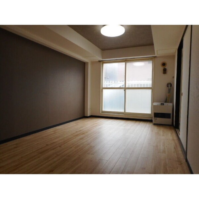 物件内観写真6　(居室)